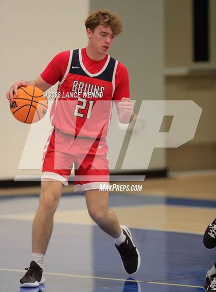 Thumbnail 1 in Sanford vs. Belleview Christian photogallery.