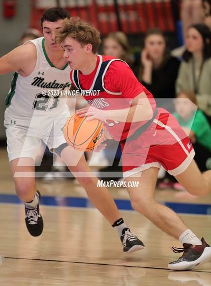 Thumbnail 1 in Sanford vs. Belleview Christian photogallery.
