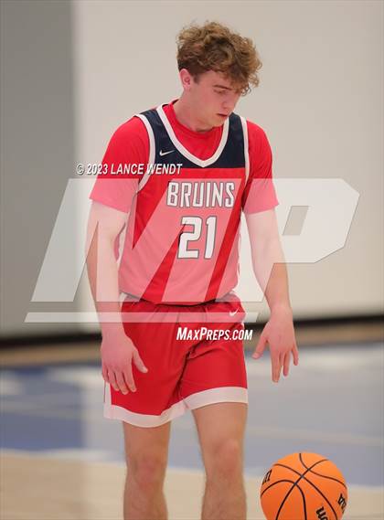 Thumbnail 3 in Sanford vs. Belleview Christian photogallery.