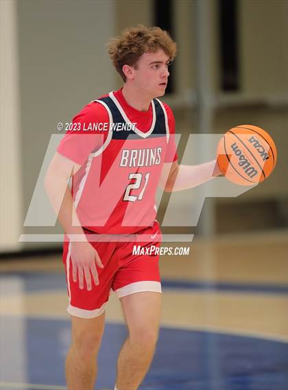 Thumbnail 2 in Sanford vs. Belleview Christian photogallery.