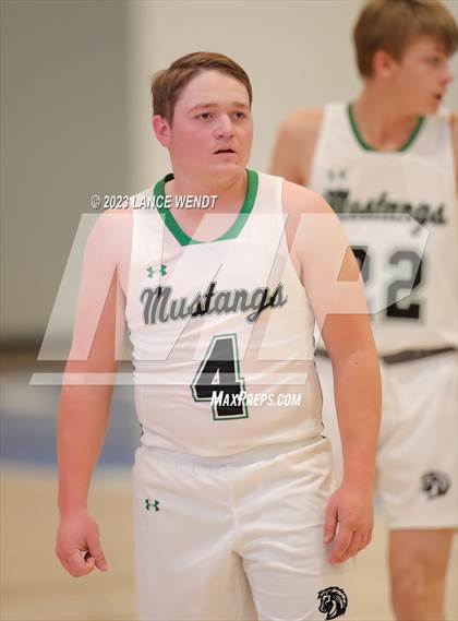 Thumbnail 1 in Sanford vs. Belleview Christian photogallery.