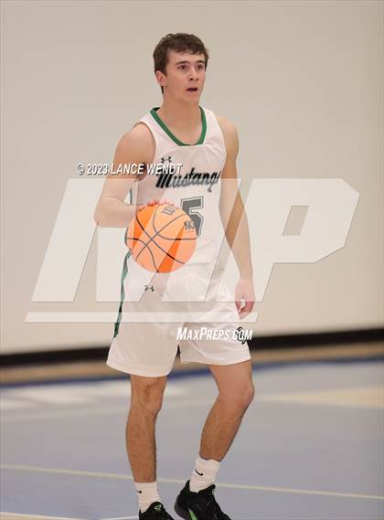 Thumbnail 1 in Sanford vs. Belleview Christian photogallery.