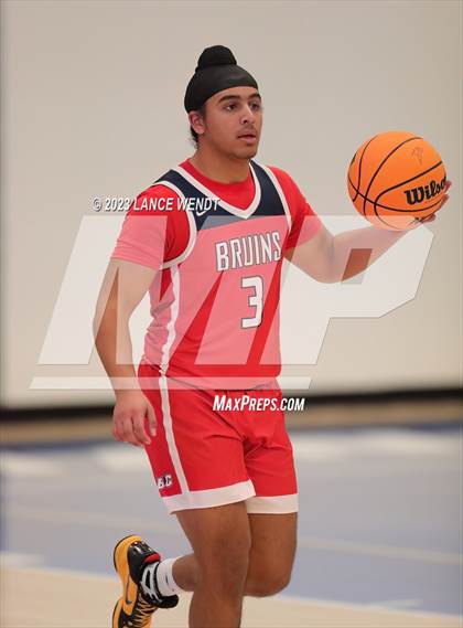 Thumbnail 1 in Sanford vs. Belleview Christian photogallery.