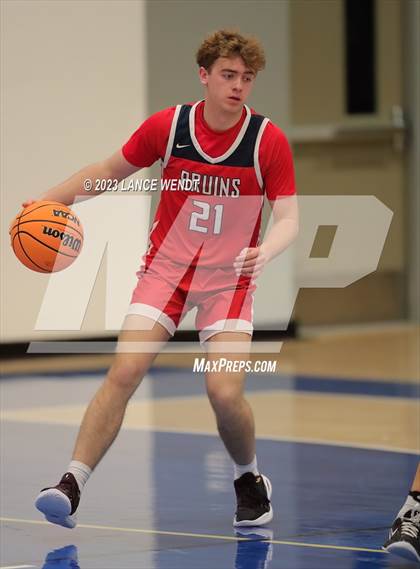 Thumbnail 2 in Sanford vs. Belleview Christian photogallery.