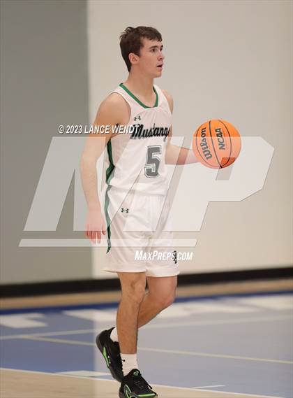 Thumbnail 1 in Sanford vs. Belleview Christian photogallery.