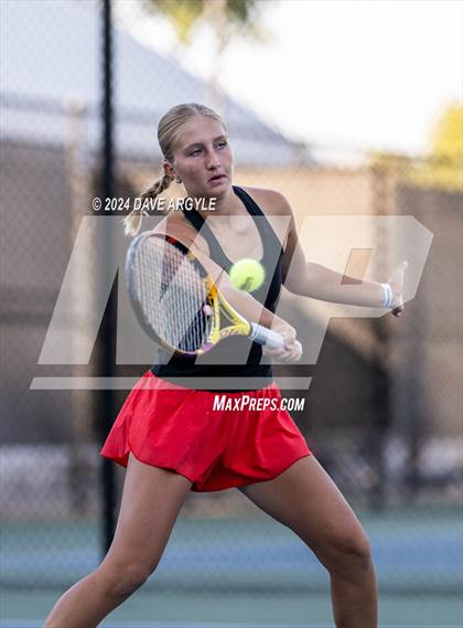 Thumbnail 1 in UHSAA 6A & 4A Tennis Tournament photogallery.
