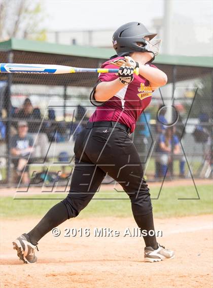 Thumbnail 3 in Girls Prep vs Montini photogallery.