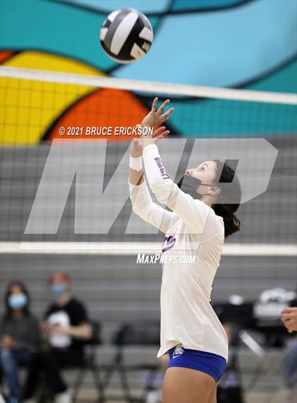 Thumbnail 1 in Central @ Del Lago Academy photogallery.