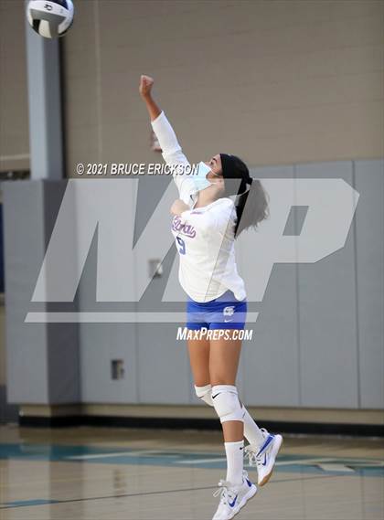 Thumbnail 1 in Central @ Del Lago Academy photogallery.