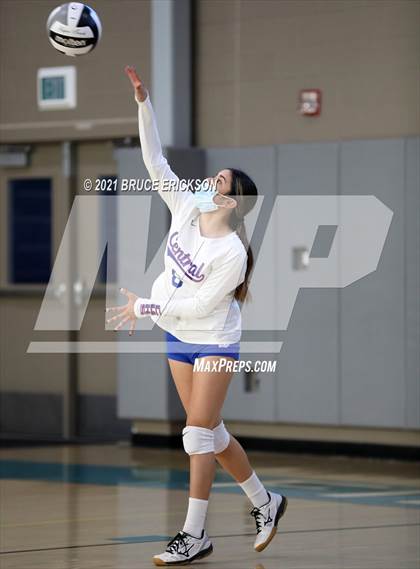 Thumbnail 3 in Central @ Del Lago Academy photogallery.