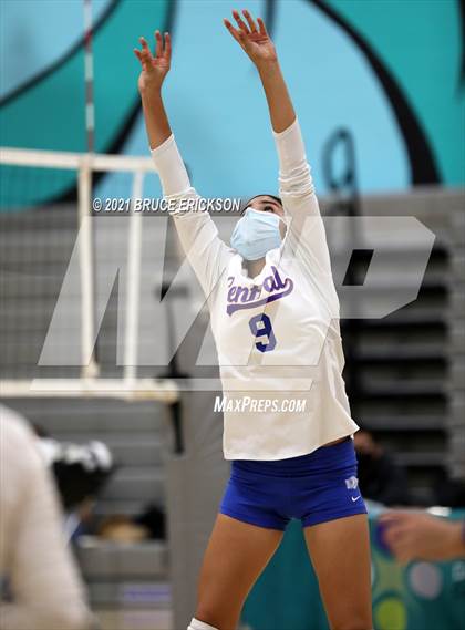 Thumbnail 3 in Central @ Del Lago Academy photogallery.