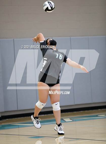 Thumbnail 2 in Central @ Del Lago Academy photogallery.