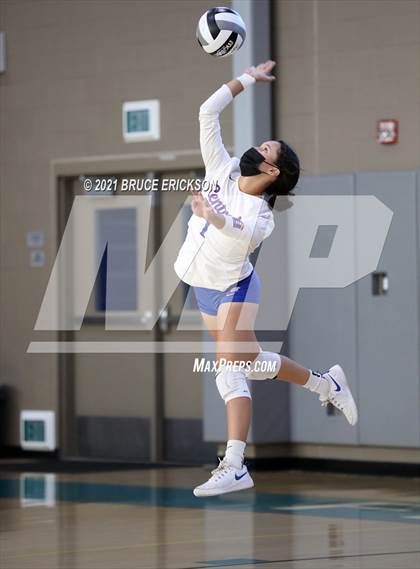 Thumbnail 3 in Central @ Del Lago Academy photogallery.