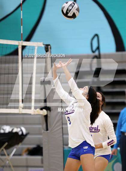 Thumbnail 3 in Central @ Del Lago Academy photogallery.