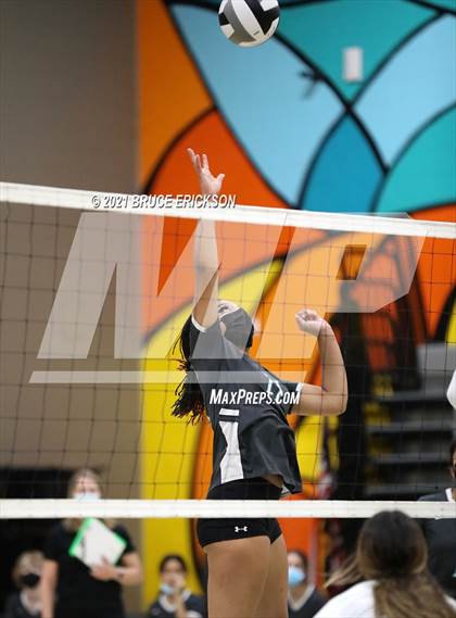 Thumbnail 2 in Central @ Del Lago Academy photogallery.