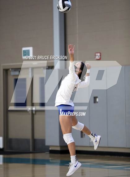 Thumbnail 2 in Central @ Del Lago Academy photogallery.
