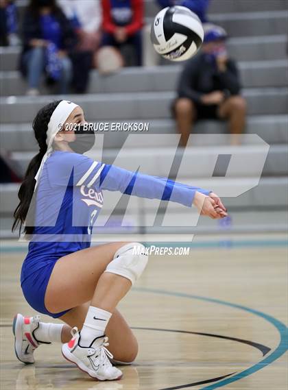 Thumbnail 1 in Central @ Del Lago Academy photogallery.