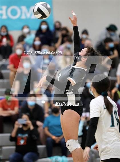 Thumbnail 1 in Central @ Del Lago Academy photogallery.