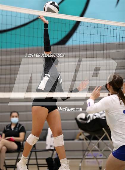 Thumbnail 3 in Central @ Del Lago Academy photogallery.