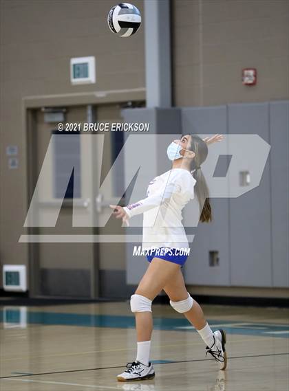 Thumbnail 1 in Central @ Del Lago Academy photogallery.