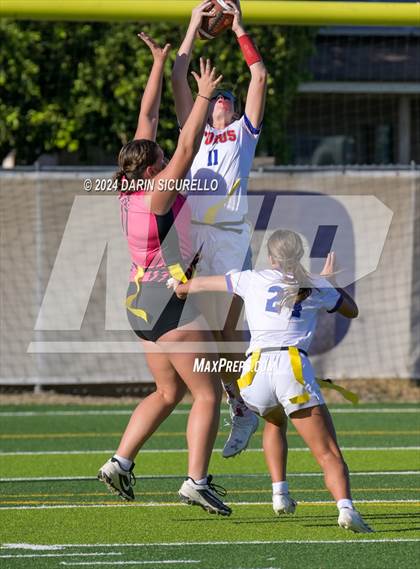 Thumbnail 3 in Mountain Ridge vs Mountain View (Make Your Mark Invitational) photogallery.