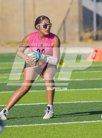Thumbnail 2 in Mountain Ridge vs Mountain View (Make Your Mark Invitational) photogallery.