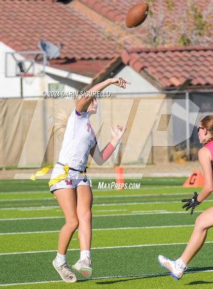 Thumbnail 2 in Mountain Ridge vs Mountain View (Make Your Mark Invitational) photogallery.