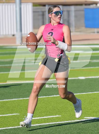 Thumbnail 2 in Mountain Ridge vs Mountain View (Make Your Mark Invitational) photogallery.