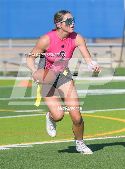 Thumbnail 2 in Mountain Ridge vs Mountain View (Make Your Mark Invitational) photogallery.