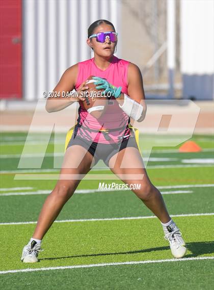 Thumbnail 3 in Mountain Ridge vs Mountain View (Make Your Mark Invitational) photogallery.