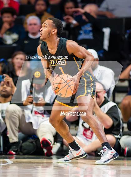 Thumbnail 1 in Farmville Central vs Reidsville (NCHSAA 2A Final) photogallery.