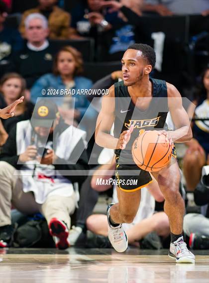 Thumbnail 1 in Farmville Central vs Reidsville (NCHSAA 2A Final) photogallery.