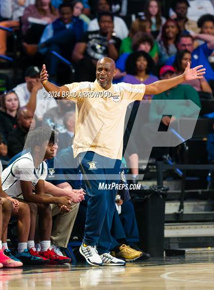 Thumbnail 2 in Farmville Central vs Reidsville (NCHSAA 2A Final) photogallery.