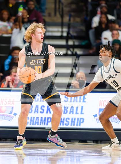 Thumbnail 3 in Farmville Central vs Reidsville (NCHSAA 2A Final) photogallery.