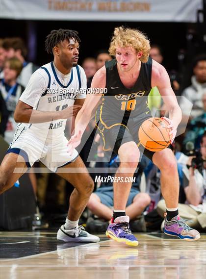 Thumbnail 1 in Farmville Central vs Reidsville (NCHSAA 2A Final) photogallery.