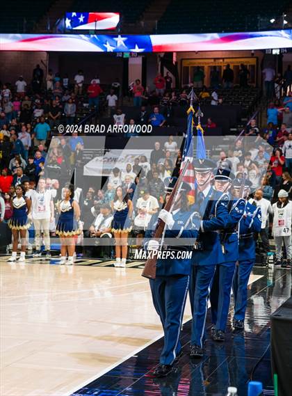 Thumbnail 1 in Farmville Central vs Reidsville (NCHSAA 2A Final) photogallery.