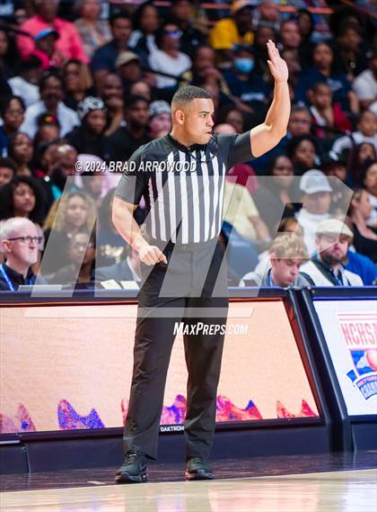 Thumbnail 2 in Farmville Central vs Reidsville (NCHSAA 2A Final) photogallery.