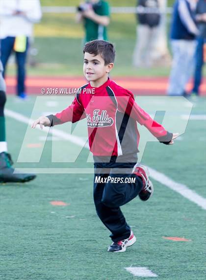 Thumbnail 1 in Pleasantville vs. Glens Falls (NYSPHSAA Class B Semifinal) photogallery.