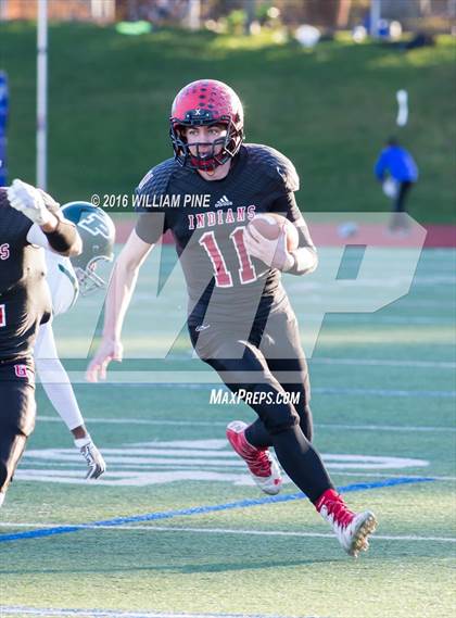 Thumbnail 1 in Pleasantville vs. Glens Falls (NYSPHSAA Class B Semifinal) photogallery.