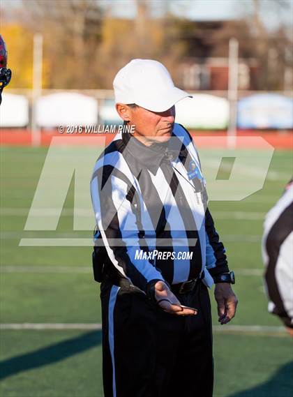 Thumbnail 1 in Pleasantville vs. Glens Falls (NYSPHSAA Class B Semifinal) photogallery.