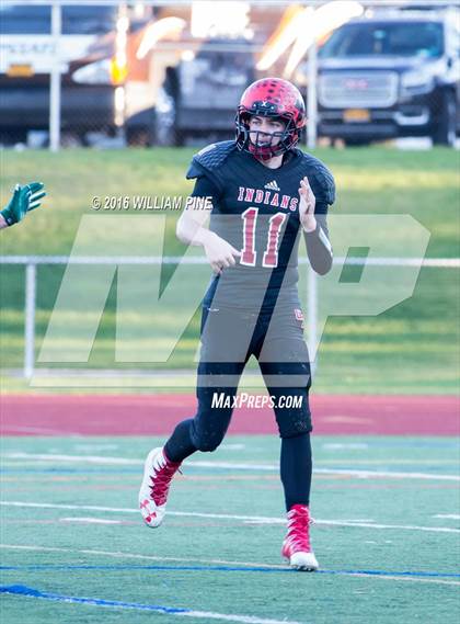 Thumbnail 2 in Pleasantville vs. Glens Falls (NYSPHSAA Class B Semifinal) photogallery.