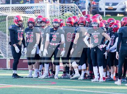 Thumbnail 1 in Pleasantville vs. Glens Falls (NYSPHSAA Class B Semifinal) photogallery.