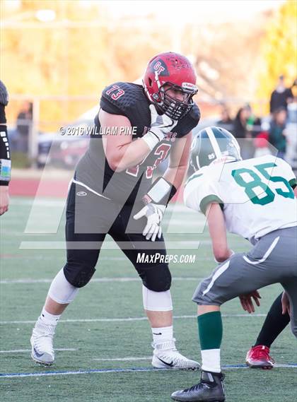 Thumbnail 1 in Pleasantville vs. Glens Falls (NYSPHSAA Class B Semifinal) photogallery.