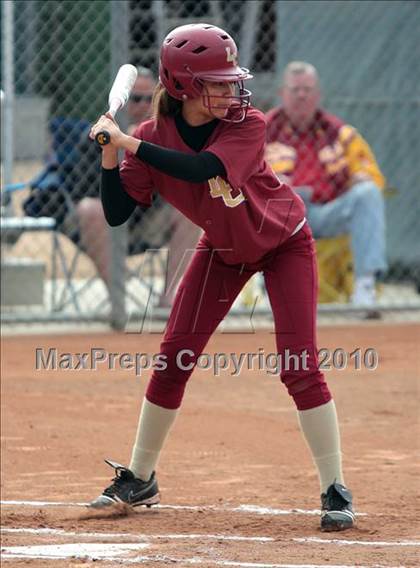 Thumbnail 2 in La Canada vs. Kennedy (T.O.Tournament) photogallery.