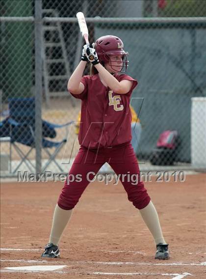 Thumbnail 3 in La Canada vs. Kennedy (T.O.Tournament) photogallery.