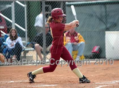 Thumbnail 3 in La Canada vs. Kennedy (T.O.Tournament) photogallery.