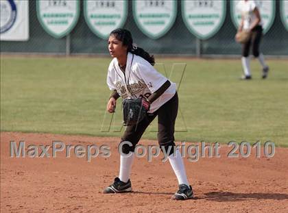 Thumbnail 1 in La Canada vs. Kennedy (T.O.Tournament) photogallery.