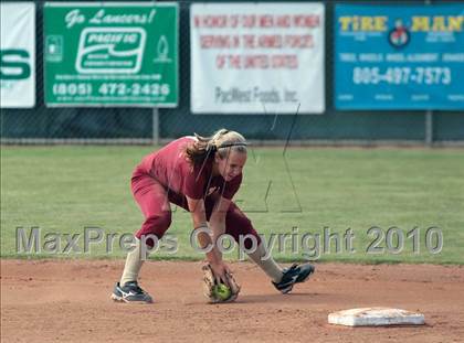 Thumbnail 2 in La Canada vs. Kennedy (T.O.Tournament) photogallery.