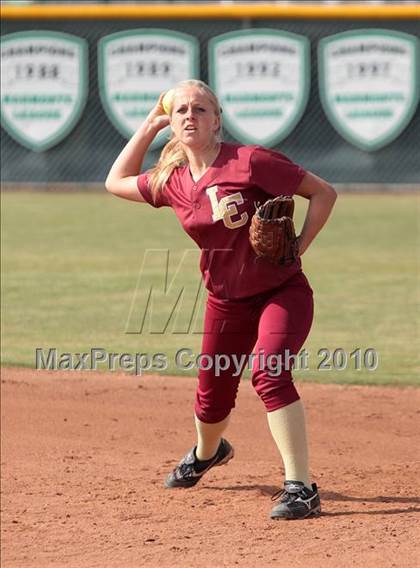 Thumbnail 1 in La Canada vs. Kennedy (T.O.Tournament) photogallery.