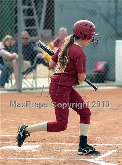 Thumbnail 3 in La Canada vs. Kennedy (T.O.Tournament) photogallery.